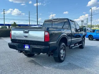 Ford F-250 Super Duty 2014 4x4 King Ranch 4dr Crew Cab 6.8 ft. SB Pickup