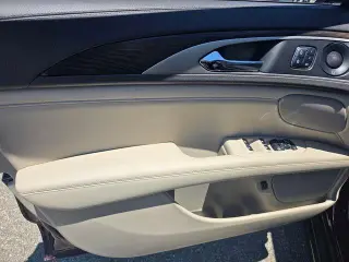 Lincoln MKZ Hybrid 2018 Reserve 4dr Sedan