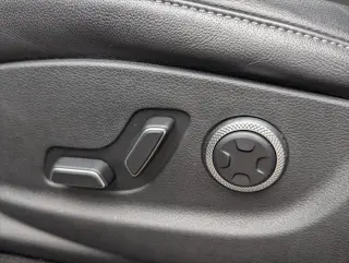 Genesis GV80 2025 AWD 2.5T Standard 4dr SUV