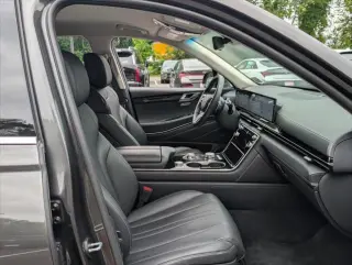 Genesis GV80 2025 AWD 2.5T Standard 4dr SUV