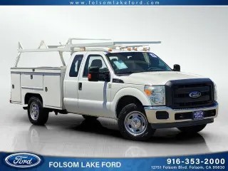 Ford F-350 Super Duty 2016 4x2 Lariat 4dr SuperCab 162 in. WB SRW Chassis