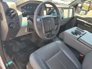Ford F-350 Super Duty 2016 4x2 Lariat 4dr SuperCab 162 in. WB SRW Chassis