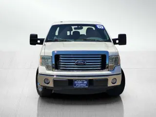 Ford F-150 2011 4x2 XL 4dr SuperCrew Styleside 5.5 ft. SB