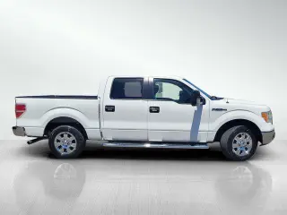 Ford F-150 2011 4x2 XL 4dr SuperCrew Styleside 5.5 ft. SB