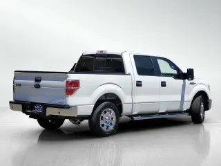 Ford F-150 2011 4x2 XL 4dr SuperCrew Styleside 5.5 ft. SB