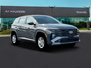 Hyundai TUCSON 2025 SE 4dr SUV