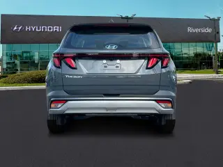 Hyundai TUCSON 2025 SE 4dr SUV