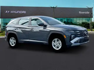 Hyundai TUCSON 2025 SE 4dr SUV