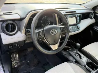 Toyota RAV4 Hybrid 2018 AWD LE 4dr SUV