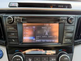 Toyota RAV4 Hybrid 2018 AWD LE 4dr SUV