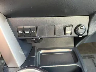 Toyota RAV4 Hybrid 2018 AWD LE 4dr SUV