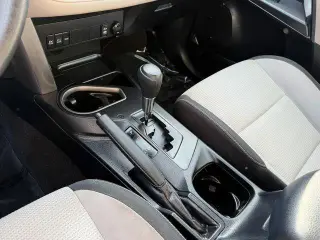 Toyota RAV4 Hybrid 2018 AWD LE 4dr SUV