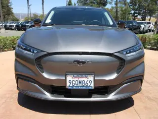 Ford Mustang Mach-E 2023 Select 4dr SUV