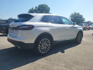 Lincoln Nautilus 2019 AWD Reserve 4dr SUV