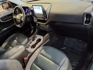 Ford Bronco Sport 2023 AWD Outer Banks 4dr SUV