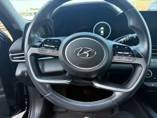 Hyundai ELANTRA 2023 SEL 4dr Sedan