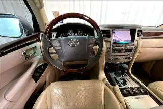 Lexus LX 570 2013 AWD 4dr SUV