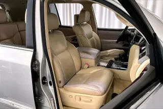 Lexus LX 570 2013 AWD 4dr SUV