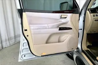 Lexus LX 570 2013 AWD 4dr SUV
