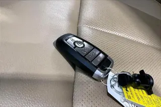 Ford F-150 2019 4x4 XL 4dr SuperCrew 5.5 ft. SB