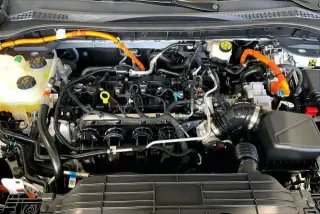 Ford Escape Hybrid 2026 AWD ST-Line Select 4dr SUV