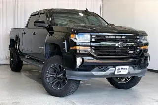 Chevrolet Silverado 1500 2017 4x4 LT 4dr Crew Cab 5.8 ft. SB