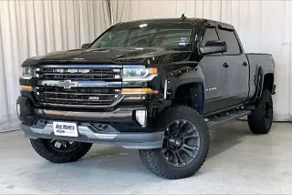 Chevrolet Silverado 1500 2017 4x4 LT 4dr Crew Cab 5.8 ft. SB