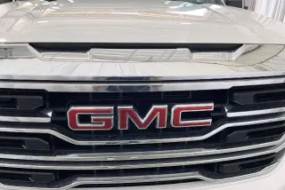GMC Sierra 1500 2025 4x2 SLT 4dr Crew Cab 5.8 ft. SB