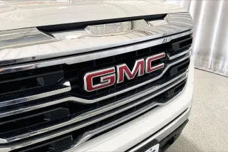 GMC Sierra 1500 2025 4x2 SLT 4dr Crew Cab 5.8 ft. SB