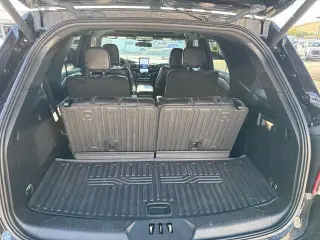 Ford Explorer 2023 AWD ST 4dr SUV