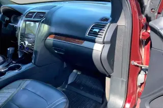 Ford Explorer 2018 AWD Platinum 4dr SUV