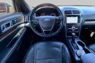 Ford Explorer 2018 AWD Platinum 4dr SUV