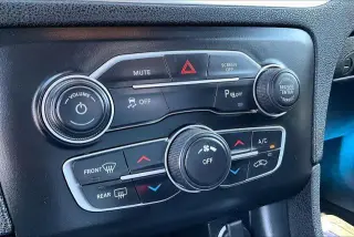 Dodge Charger 2022 SXT 4dr Sedan