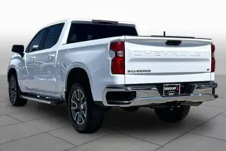 Chevrolet Silverado 1500 2023 4x2 LT 4dr Crew Cab 5.8 ft. SB