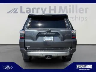 Toyota 4Runner 2022 4x4 TRD Off-Road Premium 4dr SUV