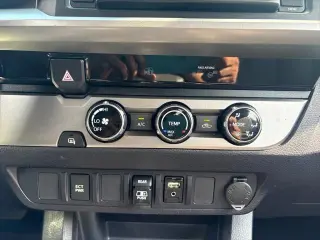 Toyota Tacoma 2018 4x2 TRD Off-Road 4dr Double Cab 5.0 ft SB