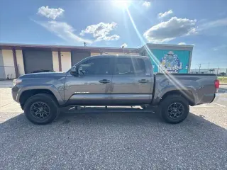Toyota Tacoma 2018 4x2 TRD Off-Road 4dr Double Cab 5.0 ft SB