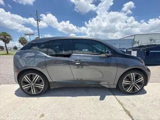 BMW i3 2016 4dr Hatchback w/ Range Extender