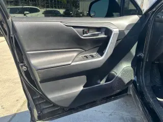 Toyota RAV4 2019 AWD XLE 4dr SUV