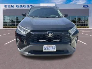 Toyota RAV4 2019 AWD XLE 4dr SUV