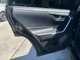 Toyota RAV4 2019 AWD XLE 4dr SUV