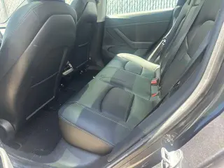 Tesla Model 3 2022 AWD Long Range 4dr Sedan