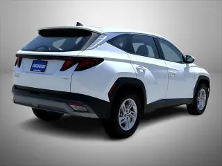 Hyundai TUCSON 2026 AWD SE 4dr SUV