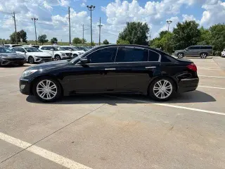 Hyundai Genesis 2013 3.8L 4dr Sedan