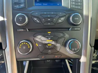 Ford Fusion 2017 AWD SE 4dr Sedan