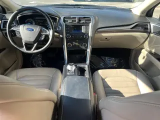 Ford Fusion 2017 AWD SE 4dr Sedan