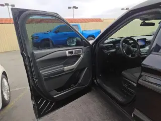 Ford Explorer 2024 XLT 4dr SUV