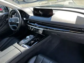 Genesis G80 2023 AWD 2.5T 4dr Sedan