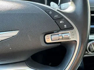 Genesis G80 2023 AWD 2.5T 4dr Sedan