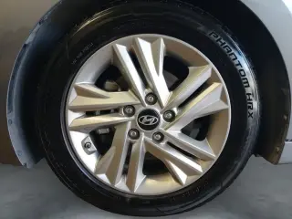 Hyundai ELANTRA 2019 SEL 4dr Sedan